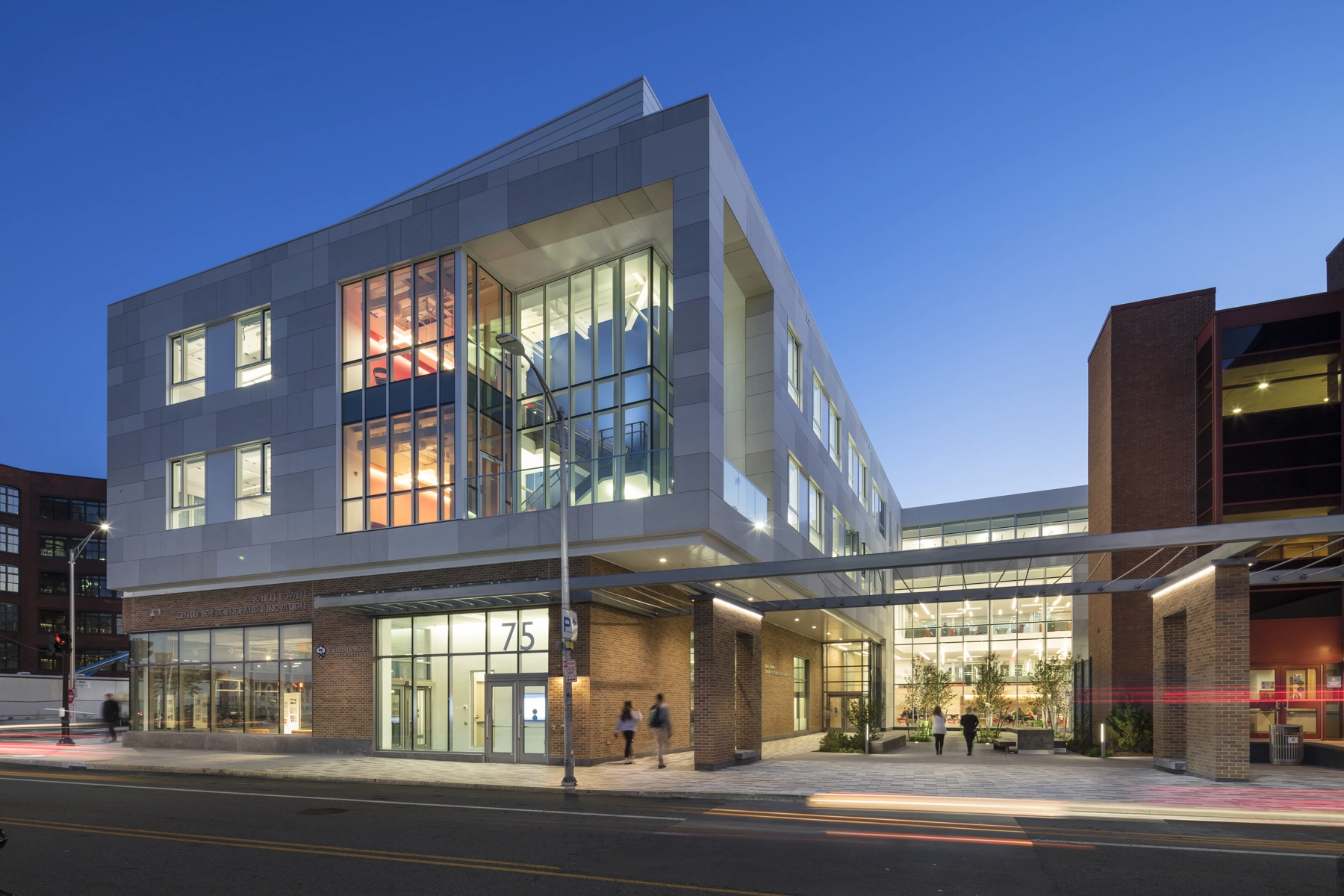 Центр науки та інновацій Джона Дж. Бовена в Бостоні. Фото 7