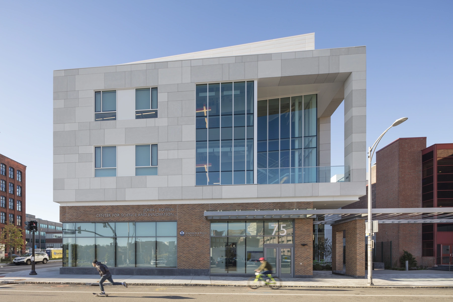 Центр науки та інновацій Джона Дж. Бовена в Бостоні. Фото 8